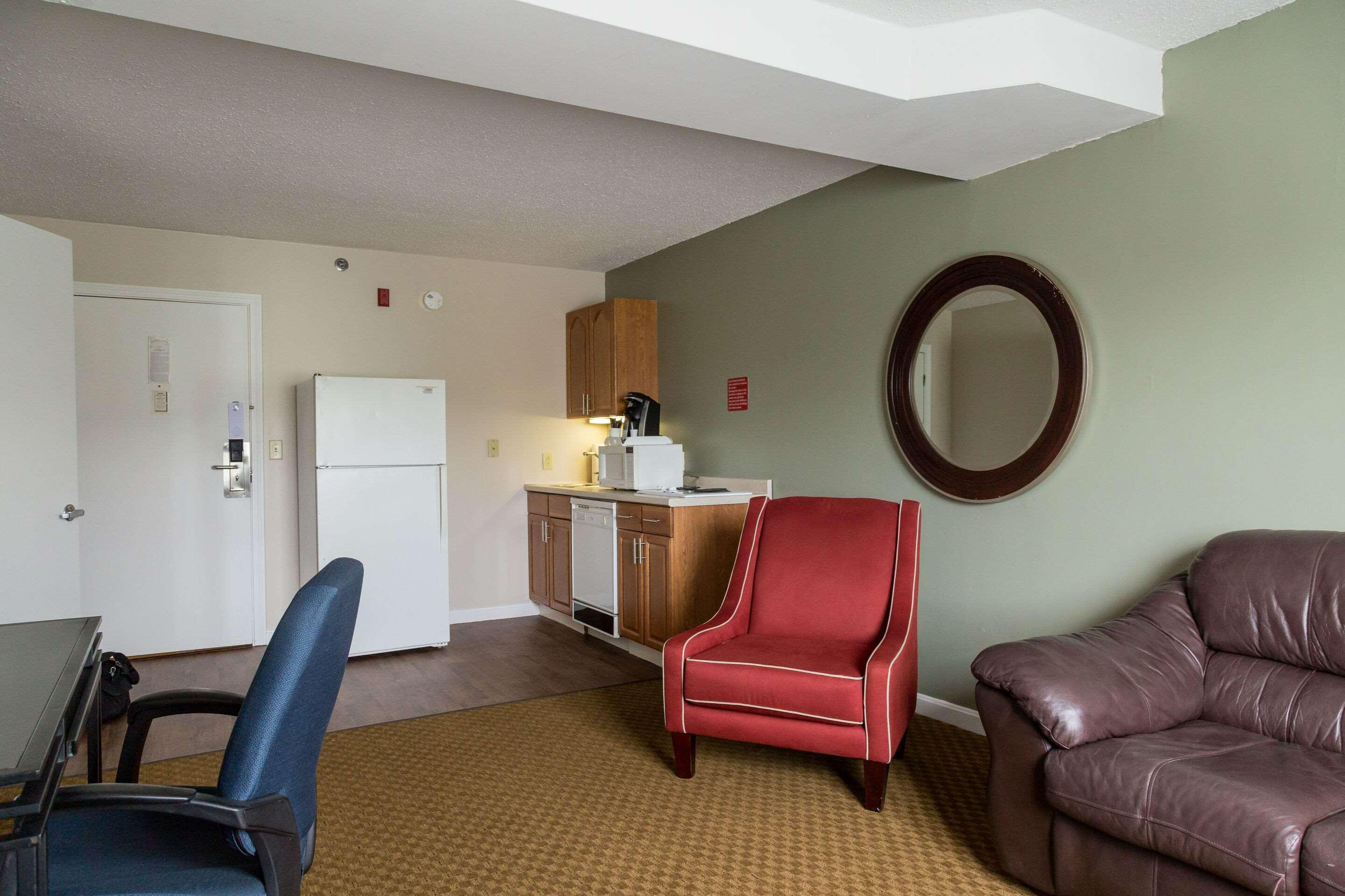 Fireside Inn & Suites Auburn Lewiston Exterior foto