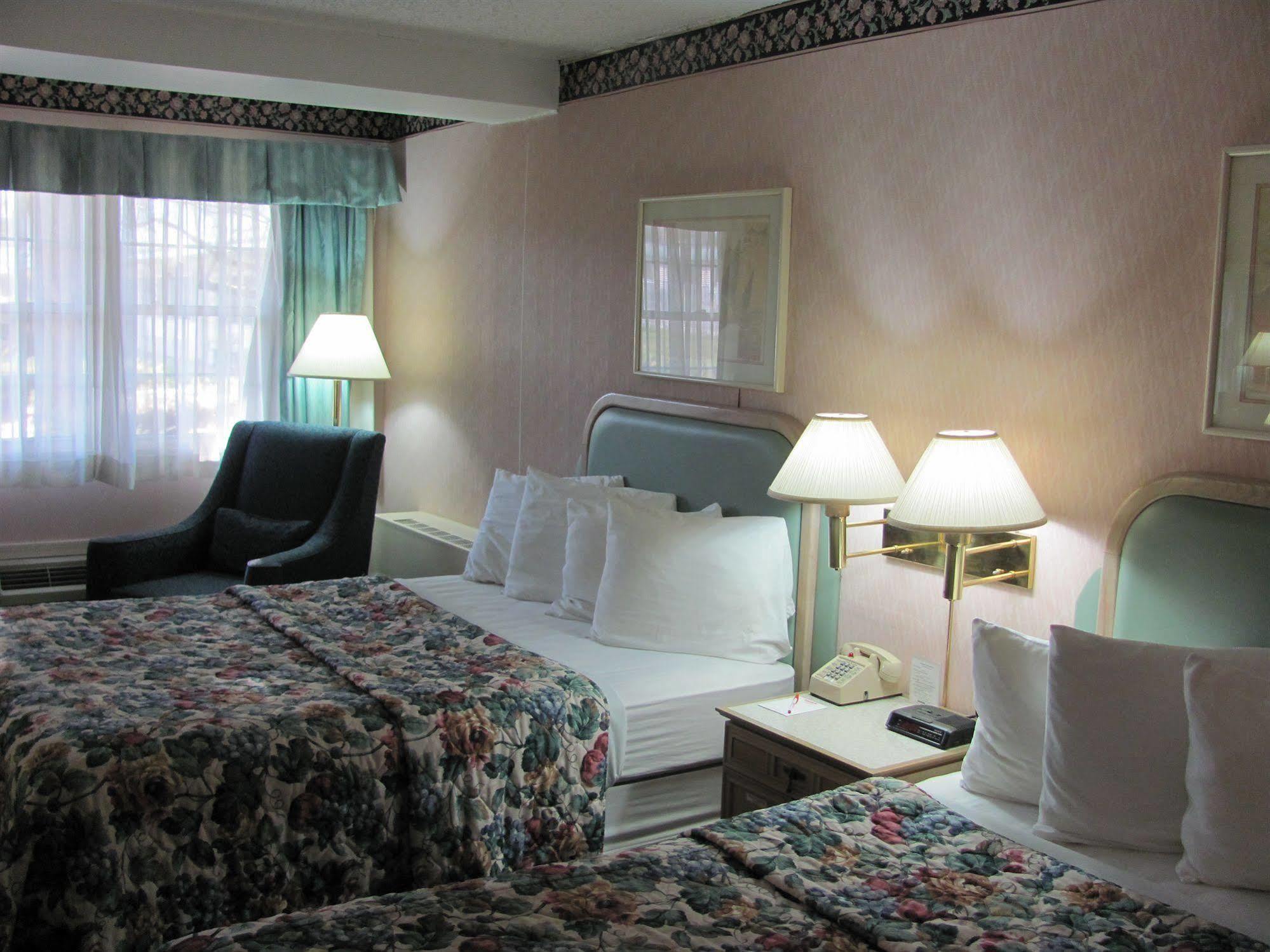 Fireside Inn & Suites Auburn Lewiston Exterior foto